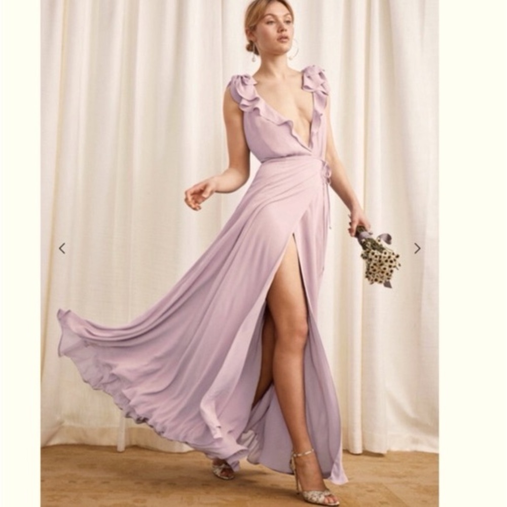 SALE!! STUNNING! The Reformation “Peppermint” Dress in Lilac! Size Small!